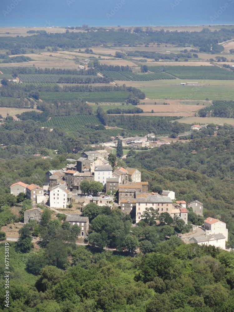 Le village de Castellare-di-Casinca (Haute-Corse)