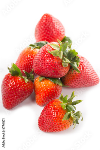 Strawberries berry isolated