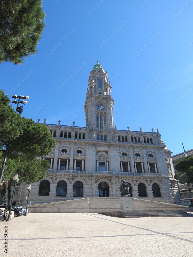 Obraz premium Portugal - Porto - La camara municipal do porto (Mairie)
