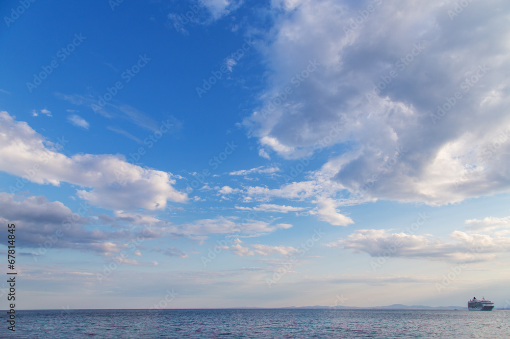 sea ​​sky rainbow