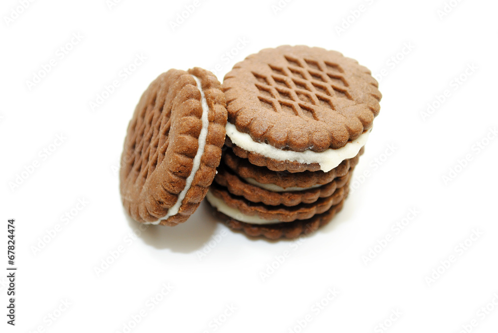 Stacked Chocolate Cookies with a Cream Center