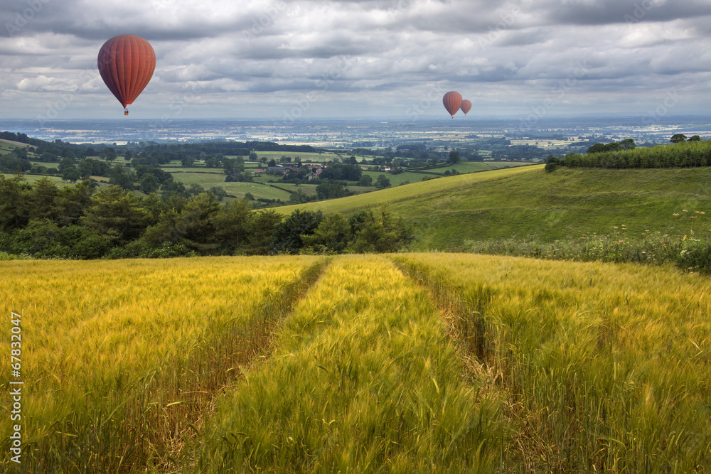 Obraz premium Hot Air Balloons over the East Yorkshire Wolds
