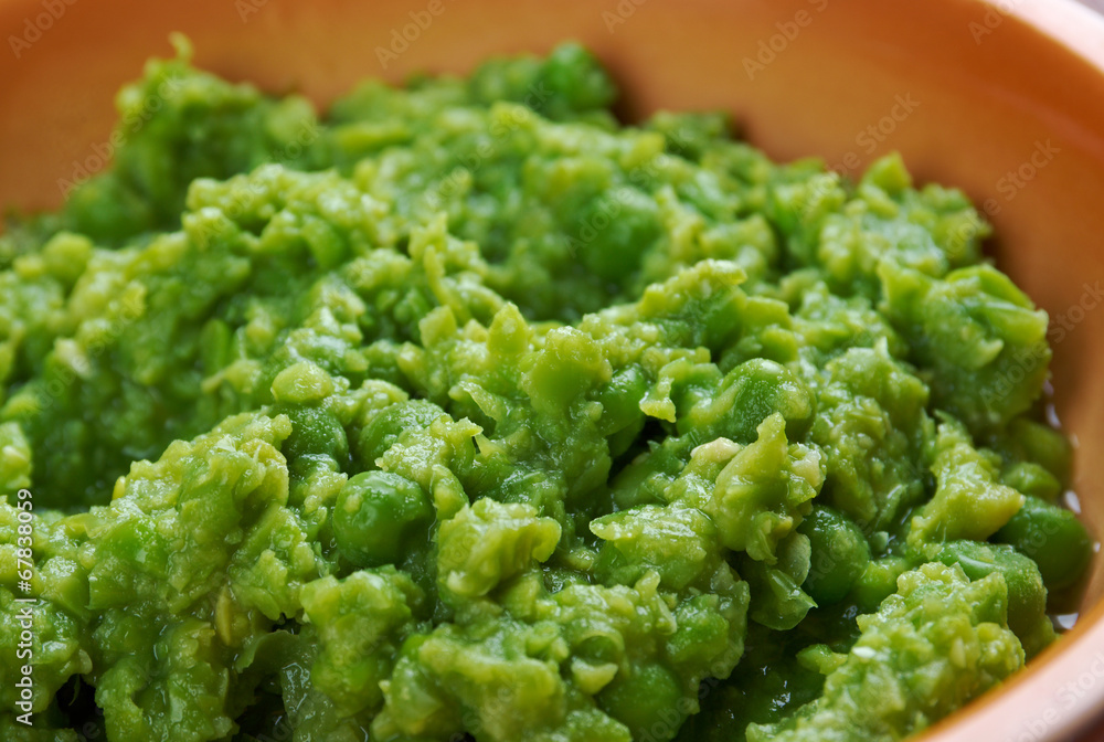 bowl of mushy peas, bowl of mushy peas,