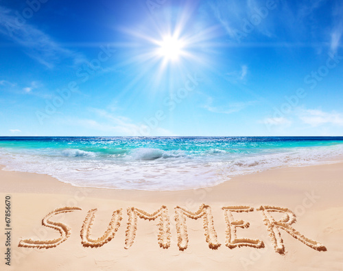 Canvas Print word summer written on the tropical beach