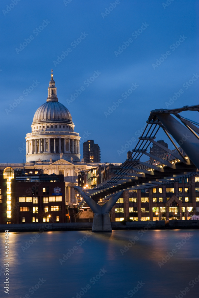 Fototapeta premium St. Pauls Cathedral London