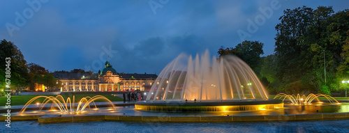 Kurpark Bad Oeynhausen Kaiserpalast mit Brunnen photo