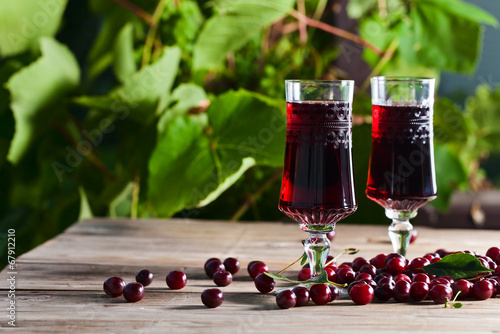 Cuadro en lienzo cherry brandy