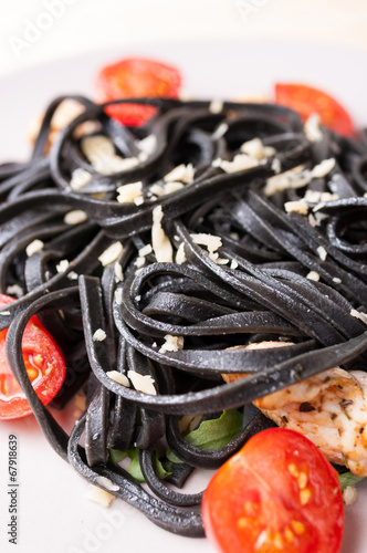 Black tagliolini pasta