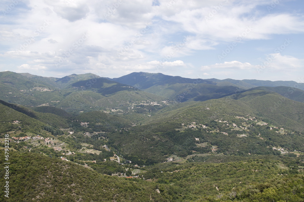 Fototapeta premium Paysage de montagne dans les Cévennes