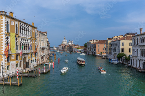 Blick von der Ponte dell    Accademia in Venedig