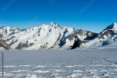 Mountain peak © Sergey Nivens