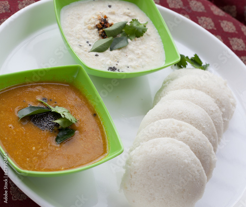 Idly served with sambar