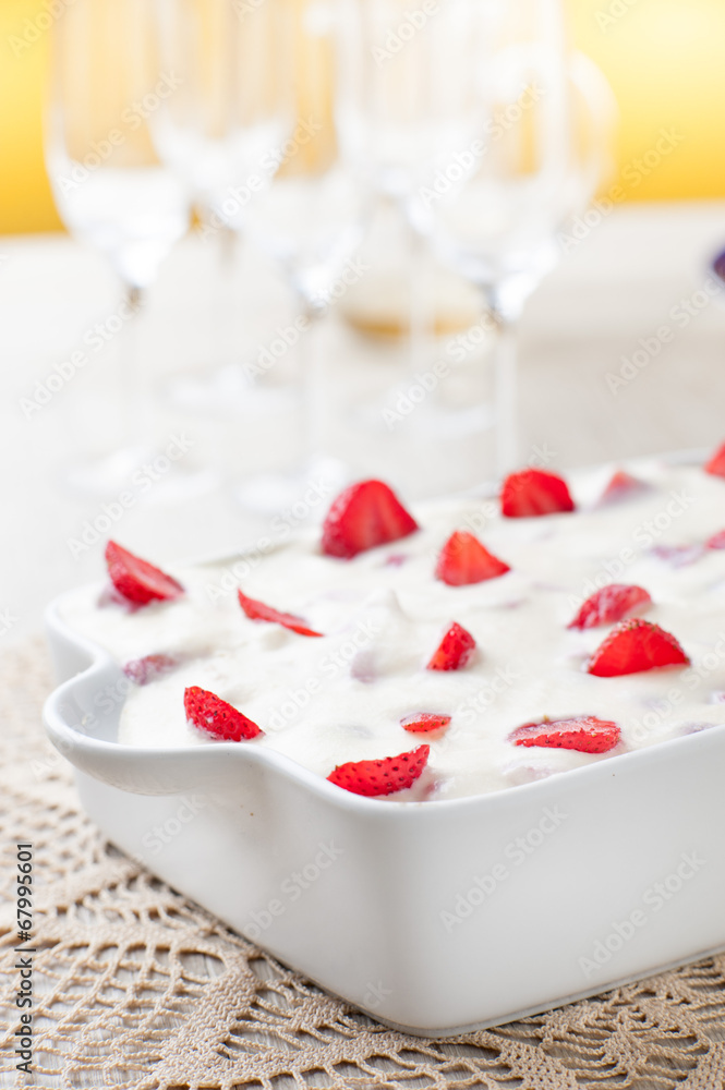 Semifreddo alle fragole Semifreddo alle fragole