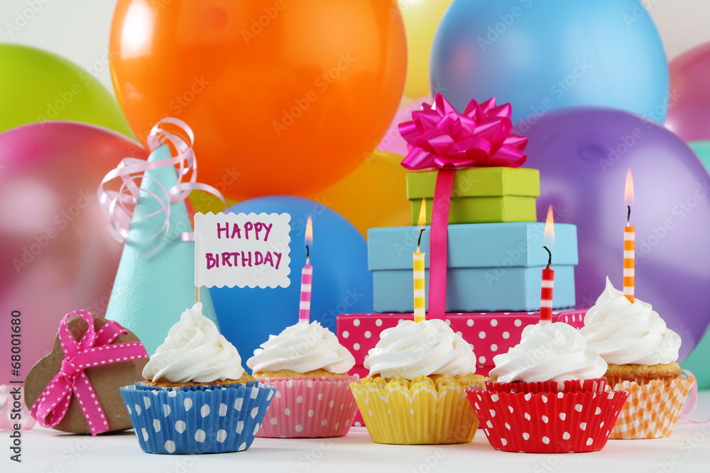 Fotografija birthday cupcakes
