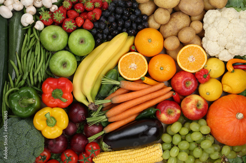 Fototapeta Naklejka Na Ścianę i Meble -  Gesunde Ernährung Obst, Früchte und Gemüse Hintergrund