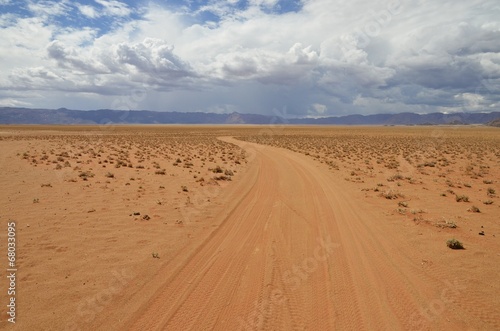 Wüstenstraße in der Namib