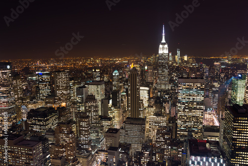 New York skyscrapers at night © Elnur