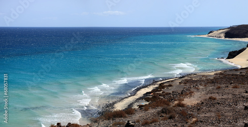 panorama de la côte de l'île de fuerteventura