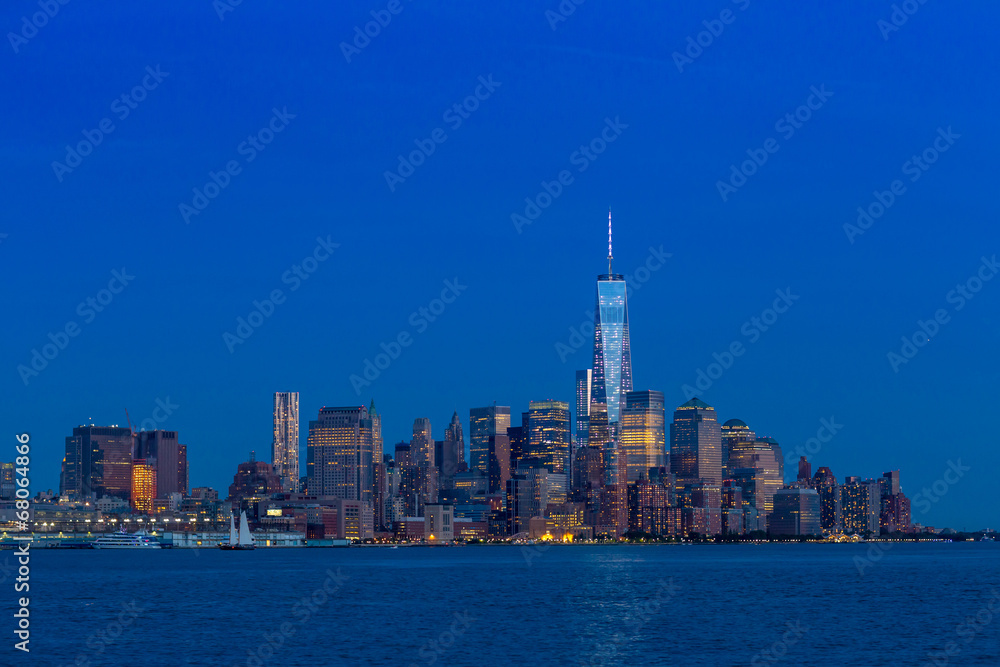 Manhattan Skyline from Jersey at twilight Manhattan Skyline from Jersey at twilight