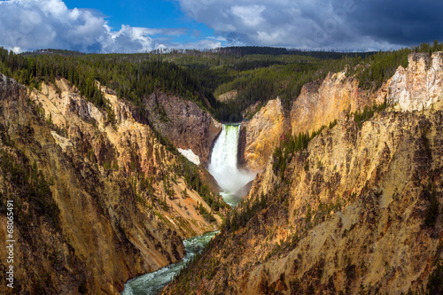 Lower Falls of the Yellowstone from Artist Point © f11photo