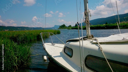 Au bord d'un lac