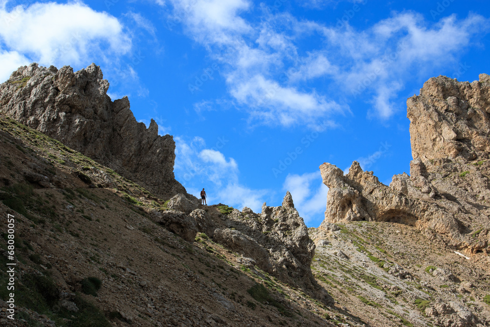 Fototapeta premium forcella Denti di Terra rossa dall'Alpe di Siusi