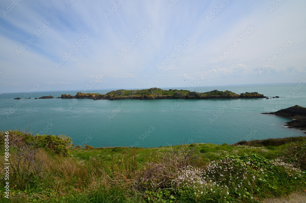 Pointe du Grouin, vue sur l'ile des Landes