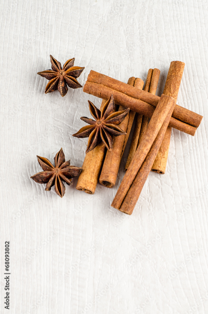 Cinnamon and anise Cinnamon and anise