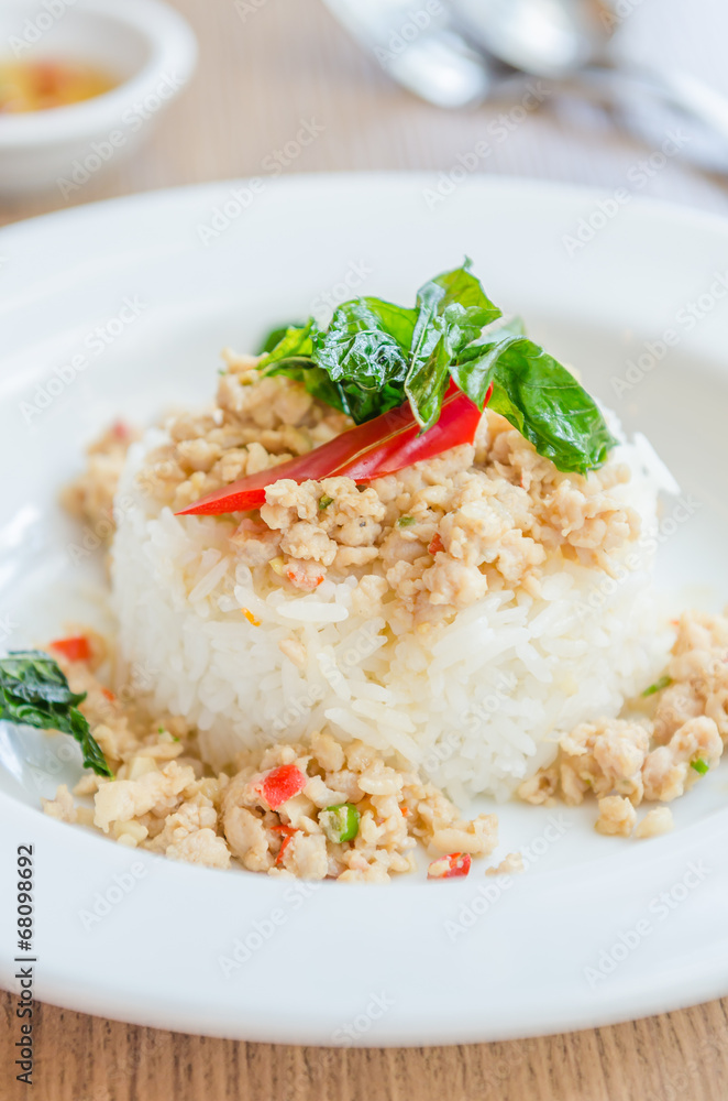 Spicy fried chicken with basil and rice Spicy fried chicken with basil and rice