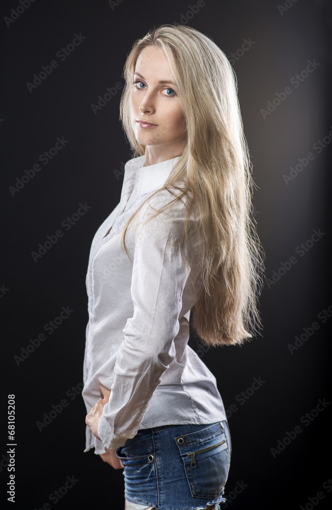 girl in denim shorts girl in denim shorts