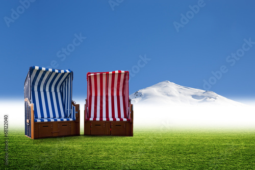 Strandkörbe im Gebirge