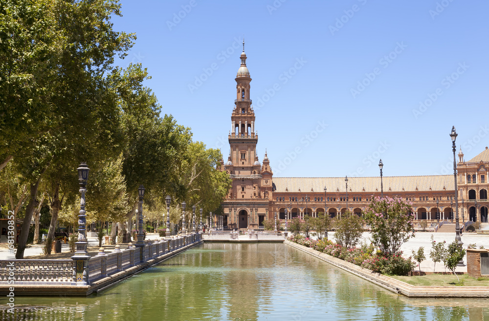 Naklejka premium Spain Square tower