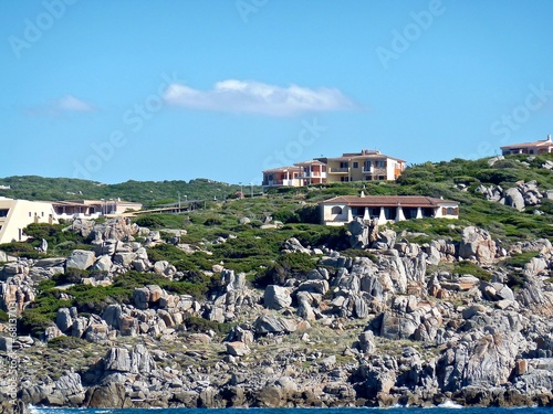edifici residenziali sulla costa mediterranea