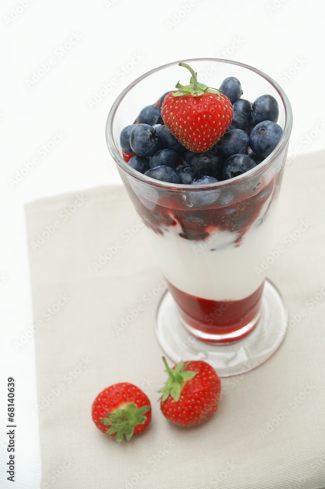 traditional yogurt parfait with fruit coulis