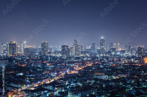 City at night © kamui29