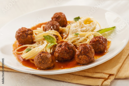 Spaghetti with meatballs