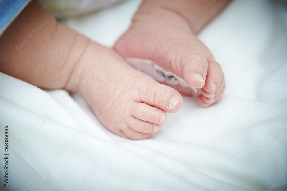 Feet of newborn Feet of newborn