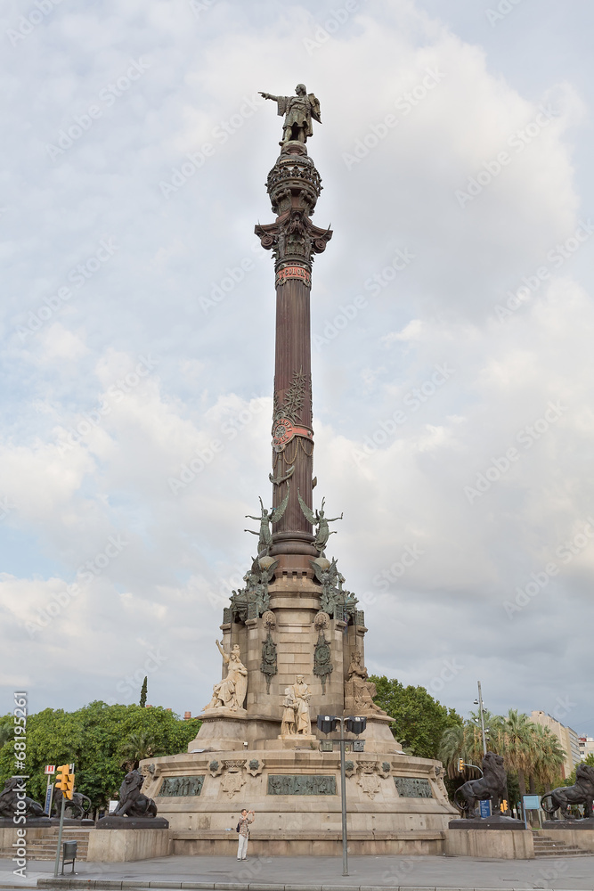 Monument to Columbus at city square in Barcelona