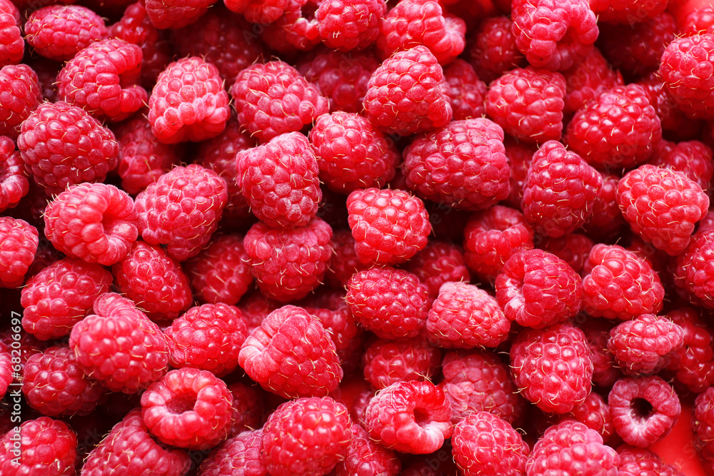 Ripe sweet raspberries close-up Ripe sweet raspberries close-up