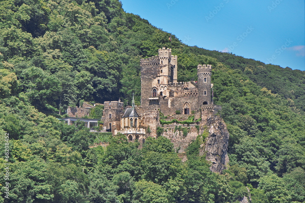 Mittelrhein, Burg Rheinstein bei Trechtingshausen Tele