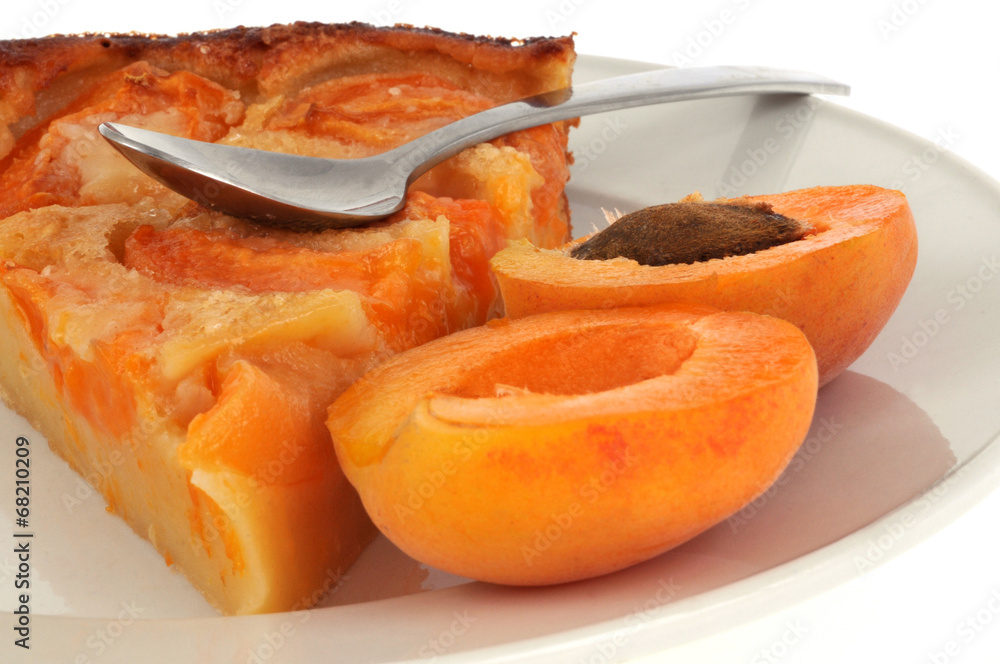 Part de tarte aux abricots