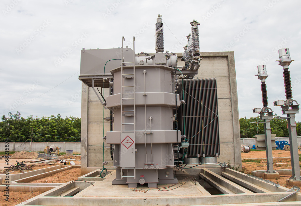 Obraz premium Power transformer in sub station 115 kv/22 kv wait for wiring