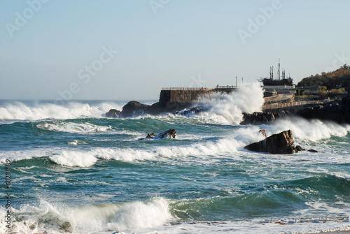 strong waves © jorgefranco