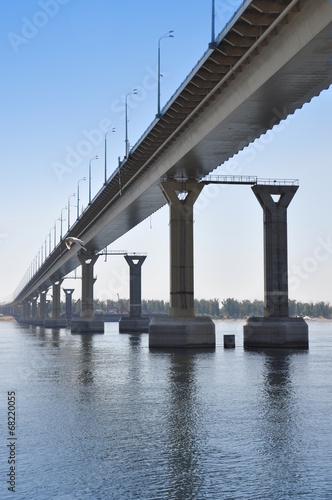 Bridge and river © Veronika
