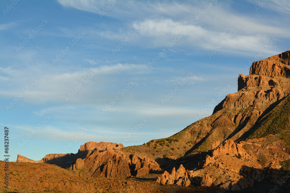 Abenddämmerung im Teide Nationalpark auf Teneriffa