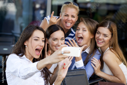 Selfie Five happy women