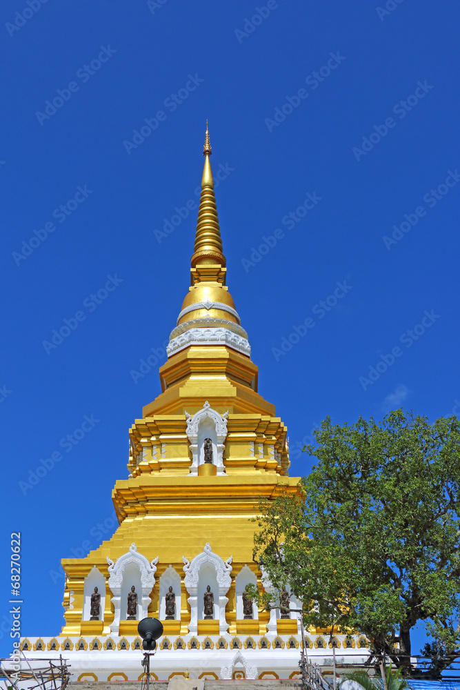 Fototapeta premium Pagoda in chiang rai province temple (Thailand)