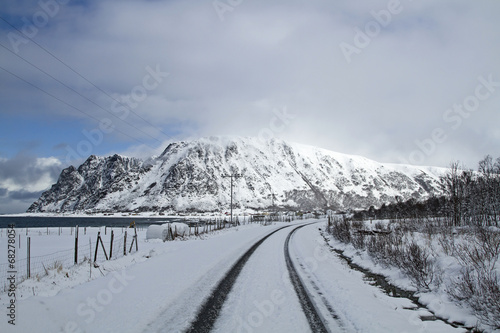 Wintereinbruch auf den Lofoten