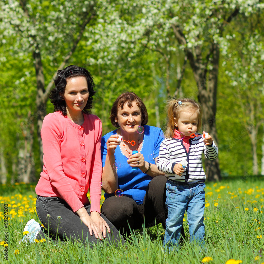 Fototapeta premium Grandmother, daughter and granddaughter 