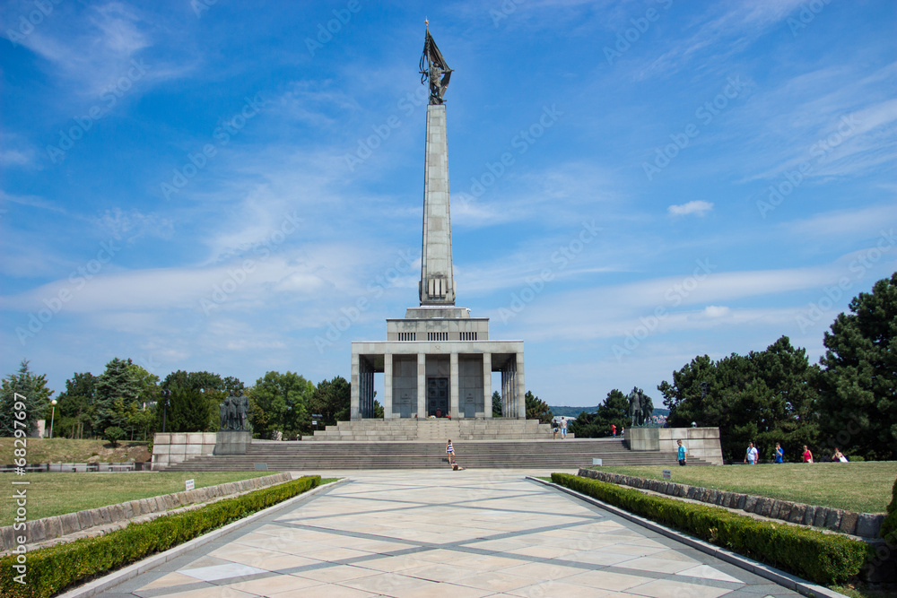 Fototapeta premium Bratislava Slavín memorial